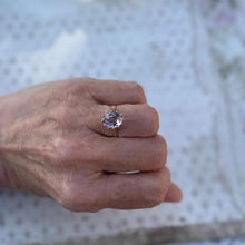 Cargar imagen en el visor de la galería, Vintage 1970s 3ct Oval Cut Amethyst Solitaire 9ct Gold Cocktail Ring. Yellow Gold High Set Lavender Purple Stone Statement Ring Size N/6.75