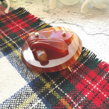 Load image into Gallery viewer, Victorian Scottish Agate Fleur-de-Lis Brooch - Sterling Silver, 1870