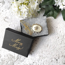 Load image into Gallery viewer, Vintage World War 2 American Sweetheart Locket & Chain