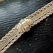 Carica l'immagine nel visualizzatore di Gallery, Antique Victorian Sterling Silver Fancy Albertina Chain Bracelet