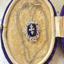 Lade das Bild in den Galerie-Viewer, Antique Georgian Bristol Blue Glass & Paste Diamond Pendant Necklace
