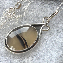 Load image into Gallery viewer, Vintage Scottish Landscape Agate Sterling Silver Pendant & Chain