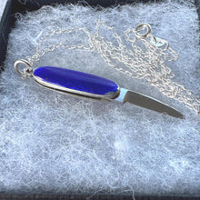 Lade das Bild in den Galerie-Viewer, Victorian Silver & Blue Enamel Miniature Folding Knife Pendant: Antique Novelty Pendant Necklace