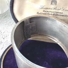 Load image into Gallery viewer, Antique Victorian Aesthetic Engraved Sterling Silver Bangle: 9ct Gold Roses & Leaves