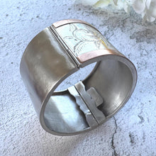 Charger l'image dans la galerie, Victorian Sterling Silver & 9ct Rose Gold Bangle c1860