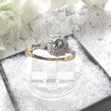 Carica l'immagine nel visualizzatore di Gallery, Antique 1920s Sapphire Diamond Cluster Ring
