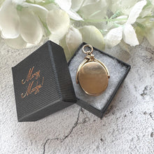 Load image into Gallery viewer, Victorian 9ct Gold Scottish Bloodstone Spinner Fob: Antique Eternity Love Knot & Shield Large Pendant, Hallmarked 1894