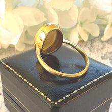 Cargar imagen en el visor de la galería, Antique Natural Opal Oval Solitaire 18ct Yellow Gold Ring: Victorian Ring Size R/8.75