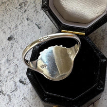 Load image into Gallery viewer, Antique Dutch Sterling Silver Signet Ring: Zuid-Holland Heraldic Coat of Arms Intaglio