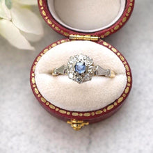 Carica l'immagine nel visualizzatore di Gallery, Antique 1920s Sapphire Diamond Cluster Ring