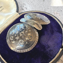 Charger l'image dans la galerie, Rare Antique Imperial Russian Niello Silver Zoomorphic Belt Buckle, Dated 1872, Caucasus Dagestan