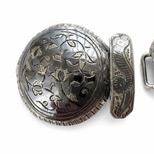 Charger l'image dans la galerie, Rare Antique Imperial Russian Niello Silver Zoomorphic Belt Buckle, Dated 1872, Caucasus Dagestan