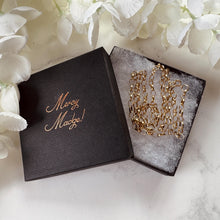 Lade das Bild in den Galerie-Viewer, Vintage 9ct Gold Oval Belcher Link 27" Long Chain Necklace: London 1983 Hallmarks