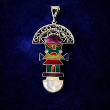 Carica l'immagine nel visualizzatore di Gallery, Large Vintage Sterling Silver Tumi Pendant: Inca Sun God, Peru