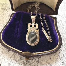Load image into Gallery viewer, Victorian Sterling Silver Bulls Eye Agate Pendant & Chain