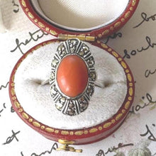 Carica l'immagine nel visualizzatore di Gallery, Antique Art Deco Sterling Silver Coral Cabochon Ring