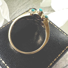 Charger l'image dans la galerie, Vintage 9ct Gold & Turquoise Victorian Style Kite Ring