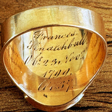 Carica l'immagine nel visualizzatore di Gallery, Georgian 18ct Gold Hairwork Mourning Ring Inscribed Lady Knatchbull 1799