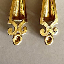Carica l'immagine nel visualizzatore di Gallery, Antique Victorian 9ct Gold Archaeological Revival Earrings, Etruscan Statement Drops c1880