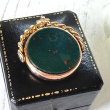Charger l'image dans la galerie, Antique 9ct Gold Spinning Fob Seal Pendant Fob With Bloodstone And Carnelian