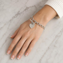 Carica l'immagine nel visualizzatore di Gallery, Vintage Sterling Silver Heart Charm Bracelet | English Hallmarked Sweetheart Toggle Bracelet