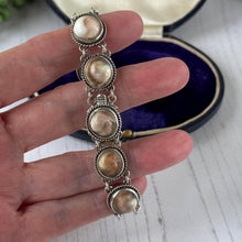 Lade das Bild in den Galerie-Viewer, Antique Victorian Cats Eye Operculum Sterling Silver Bracelet