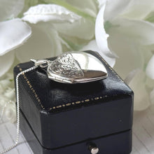 Load image into Gallery viewer, Vintage 1975 Sterling Silver Floral Engraved Heart Locket Necklace. Antique Style Sweetheart Pendant & Chain.