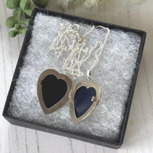 Load image into Gallery viewer, Vintage 1975 Sterling Silver Floral Engraved Heart Locket Necklace. Antique Style Sweetheart Pendant & Chain.