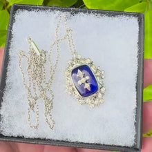 Charger et lire la vidéo dans la visionneuse de la Galerie, Antique Georgian Bristol Blue Glass & Paste Diamond Pendant Necklace