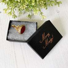 Lade das Bild in den Galerie-Viewer, Victorian 9ct Gold Carnelian Intaglio Fob