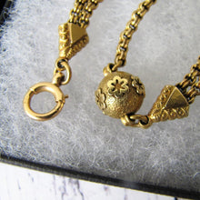 Charger l'image dans la galerie, Antique Victorian 18ct Gold Albertina Bracelet. - MercyMadge