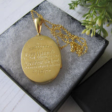 Cargar imagen en el visor de la galería, Antique Victorian Large Engraved Gold Locket, Engraved to Beloved Hannah, 1882