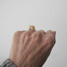 Charger l'image dans la galerie, 9ct Gold Emerald Cut Bi-Color Citrine Ring. - MercyMadge