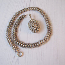 Cargar imagen en el visor de la galería, Victorian Silver Bookchain Necklace & Locket - MercyMadge