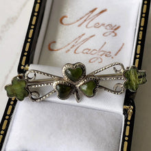 Cargar imagen en el visor de la galería, Victorian Connemara Marble Shamrock Sweetheart Brooch