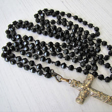 Charger l'image dans la galerie, Antique Victorian 60 Inch Guard Chain Jet Necklace