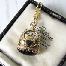 Cargar imagen en el visor de la galería, 9ct Gold & Onyx Claddagh Pendant Fob - MercyMadge