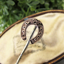 Cargar imagen en el visor de la galería, Victorian 9ct Rose Gold Engraved Horseshoe Stick Pin - MercyMadge
