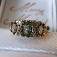 Charger l'image dans la galerie, Vintage 9ct Gold Alexandrite & Diamond Edwardian Revival Ring