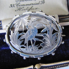 Cargar imagen en el visor de la galería, Victorian Aesthetic Sterling Silver Brooch