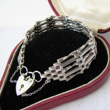Charger l'image dans la galerie, Vintage Silver Gate Bracelet With Heart Padlock, London 1979