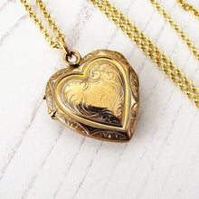 Cargar imagen en el visor de la galería, Antique Kollmar & Jourdan Rolled Gold Heart Locket