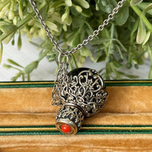 Charger l'image dans la galerie, Victorian Silver Miniature Scent Bottle Pendant