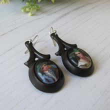 Charger l'image dans la galerie, Victorian Vagabond Vulcanite Earrings