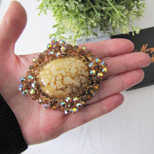 Carica l'immagine nel visualizzatore di Gallery, Huge Vintage 1960s Juliana D&E Italian Art Glass & Crystal Brooch - MercyMadge