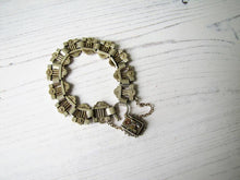 Cargar imagen en el visor de la galería, Victorian Silver & Gold Book Chain Bracelet With Padlock