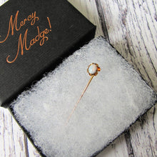 Charger l'image dans la galerie, Antique Victorian 15ct Gold & Opal Stick Pin