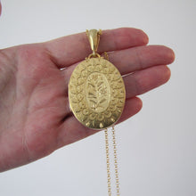 Cargar imagen en el visor de la galería, Antique Victorian Large Engraved Gold Locket, Engraved to Beloved Hannah, 1882