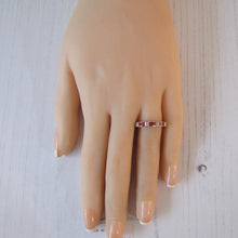 Charger l'image dans la galerie, Vintage 9ct Gold Diamond & Ruby Eternity Band Ring.