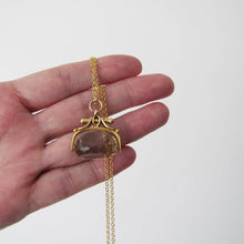 Charger l'image dans la galerie, Victorian 9ct Gold Citrine Spinner Fob, Chester 1890 - MercyMadge